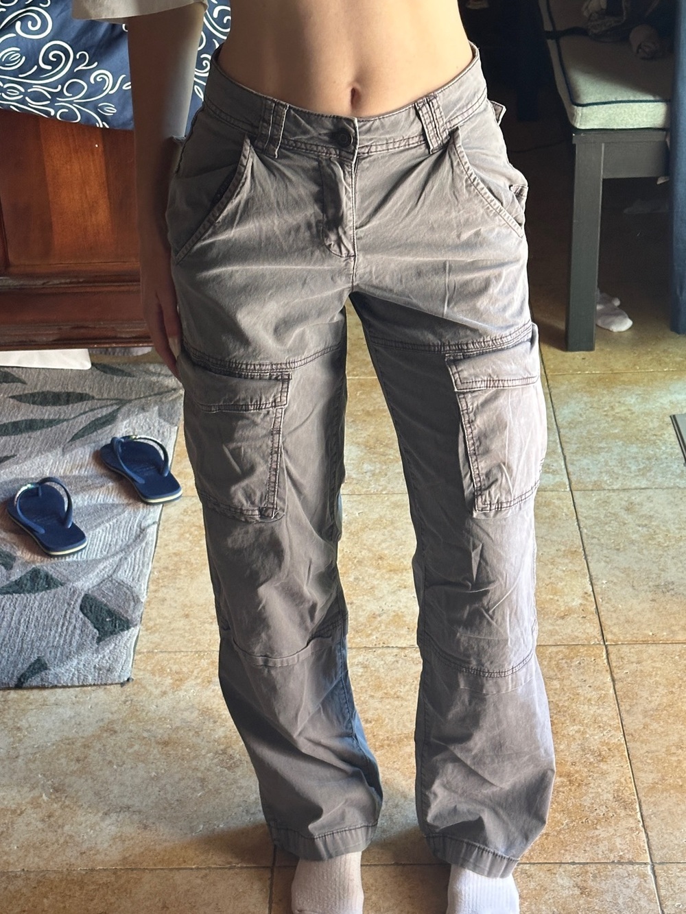 Garage Straight-Leg Cargo Jeans in Gray